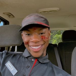 Meet your Posher, Donald